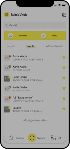 Viedtālrunis, kurā attēlots INDEXO Bankas lietotnes maksājumu sadaļas ekrāns.